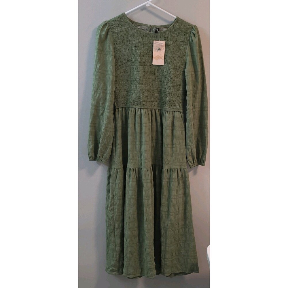 Long Sleeve Tiered Maxi Dress Womens Medium